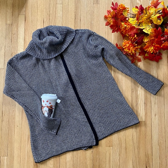 Charlie Paige Funnel Neck Open Front Knit Cardigan Jacket Black White Size S/M - Picture 2 of 10